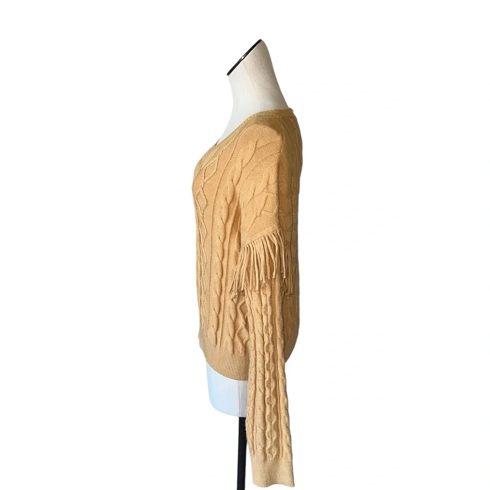 NWT Philosophy Fringe Sleeve Detail super Soft Sweater Viscose Blend Sweater